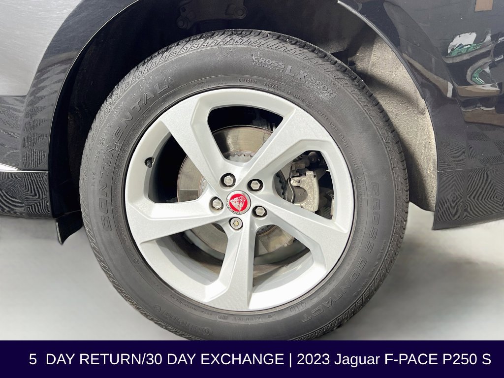 Used 2023 Jaguar F-PACE S AWD/4WD image 35