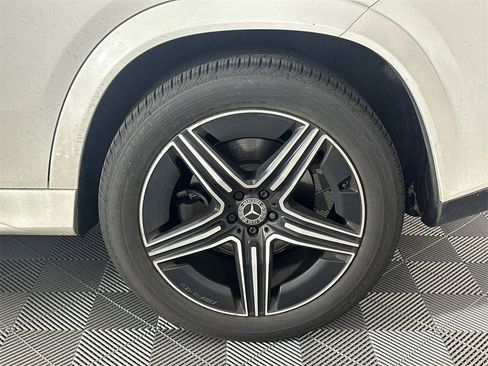 Certified 2024 Mercedes-Benz GLE 450e 4MATIC image 10