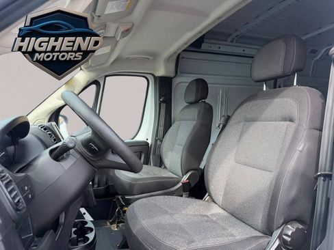 Used 2025 RAM ProMaster 2500 w/ Convenience Group FWD image 11