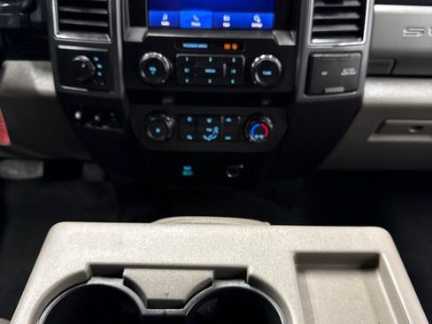 Used 2022 Ford F350 XLT image 17