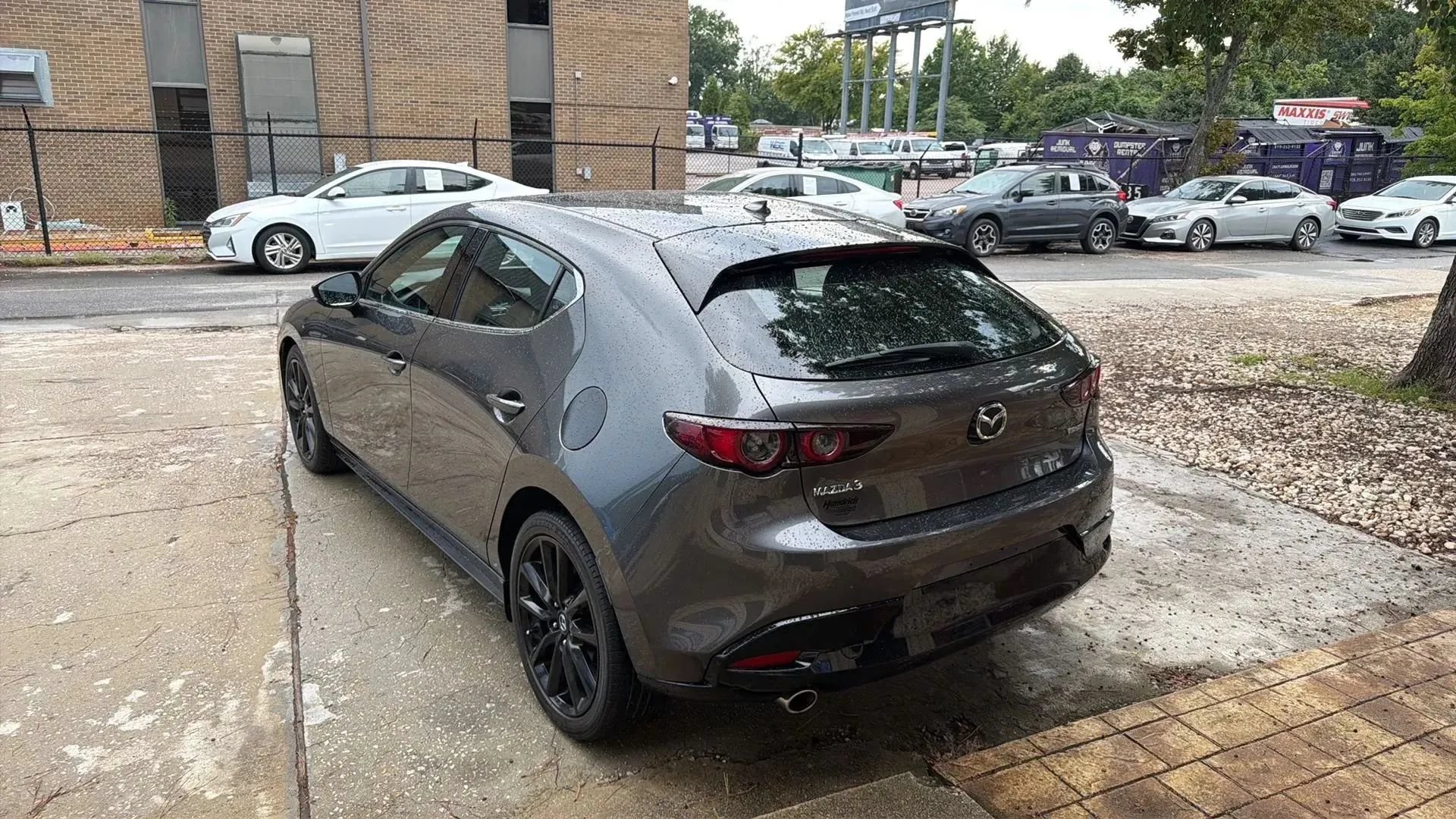 Used 2019 MAZDA MAZDA3 Hatchback w/ Premium Package FWD image 3