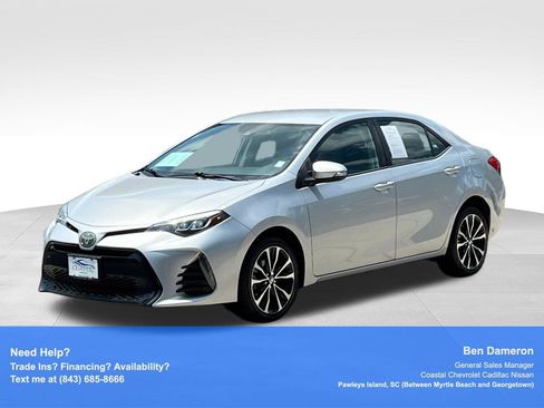 Used 2017 Toyota Corolla SE w/ Carpet Mat Package (TMS) FWD image 1