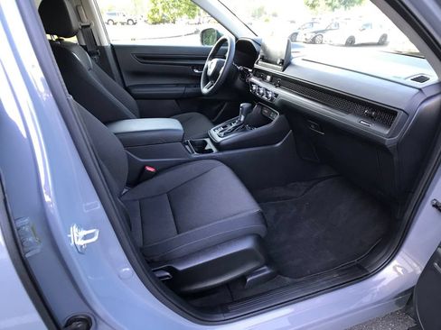 Certified 2025 Honda CR-V LX image 28
