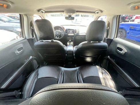 Used 2019 Jeep Compass Trailhawk AWD/4WD image 19