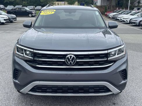 Certified 2023 Volkswagen Atlas SE w/ Panoramic Sunroof Package FWD image 2