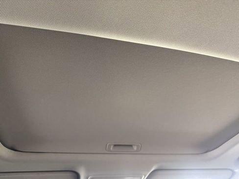 Certified 2023 Honda Accord Touring image 30