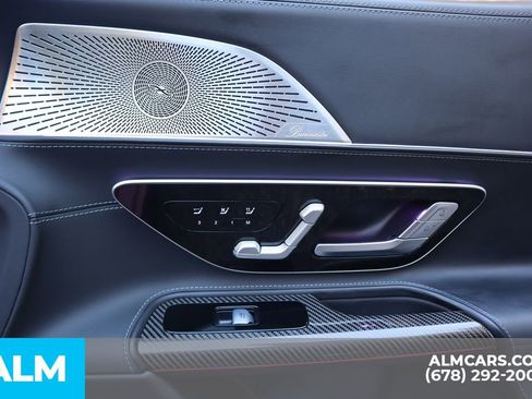 Used 2022 Mercedes-Benz SL 63 AMG 4MATIC image 35