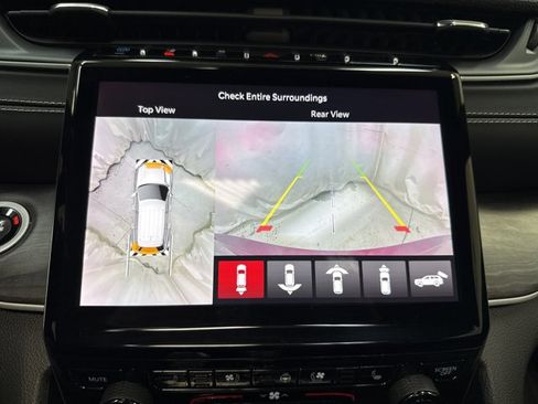 Used 2024 Jeep Grand Cherokee Limited 4xe image 22