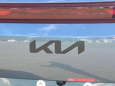 New 2026 Kia Carnival SX Prestige image 30