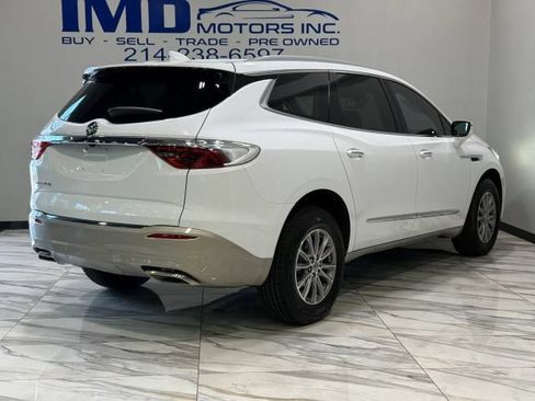 Used 2024 Buick Enclave Essence FWD image 6