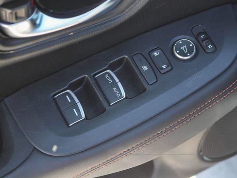 Certified 2024 Honda HR-V Sport image 21
