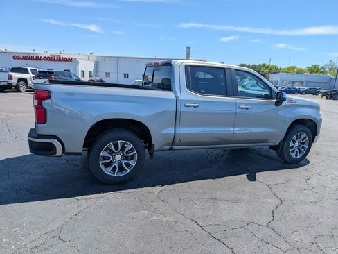 New 2026 Chevrolet Silverado 1500 LT w/ Z71 Off-Road Package AWD/4WD image 9