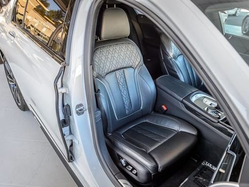 Used 2020 BMW 740i xDrive w/ M Sport Package image 44