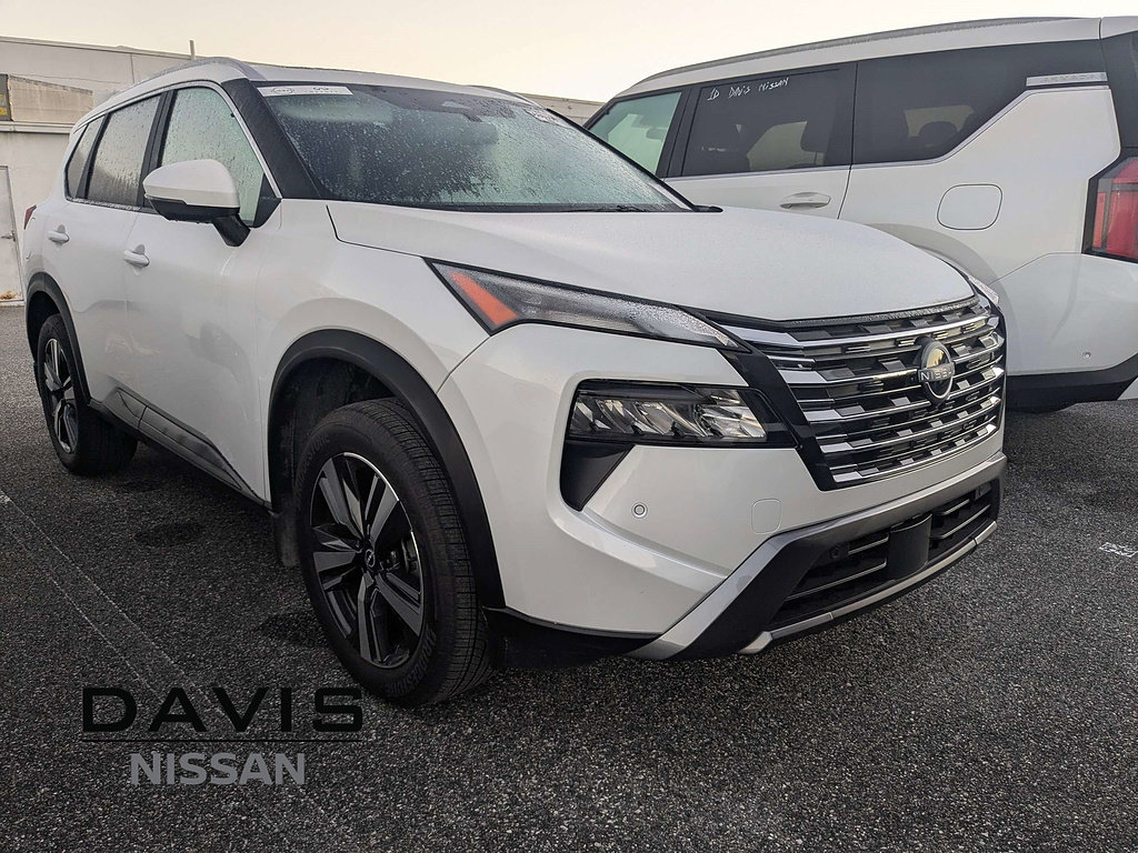Certified 2025 Nissan Rogue SL w/ SL Premium Package FWD image 36