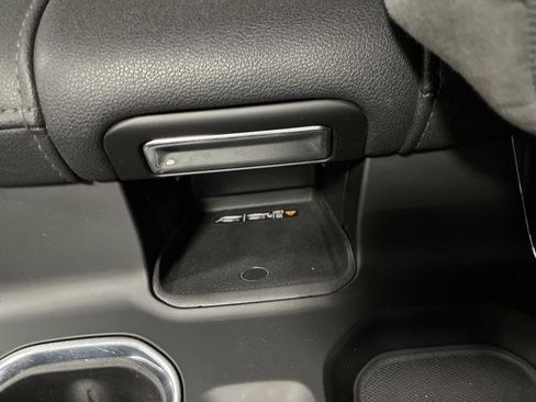 Used 2023 Chevrolet Silverado 1500 LT image 24