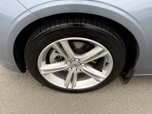 Used 2017 Volvo S90 T5 Momentum w/ Convenience Package FWD image 6
