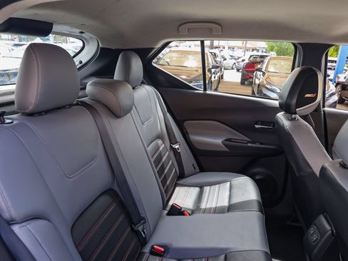 Used 2024 Nissan Kicks SR w/ SR Premium Package FWD image 18