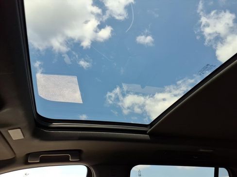 Used 2025 GMC Yukon AT4 Ultimate image 19