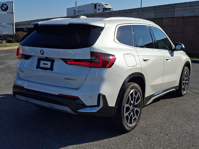 Used 2026 BMW X1 xDrive28i w/ Technology Package AWD/4WD image 8