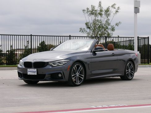 Used 2018 BMW 440i Convertible w/ M Sport Package RWD image 3