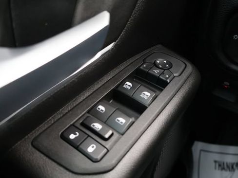 Used 2025 RAM 1500 Lone Star AWD/4WD image 14