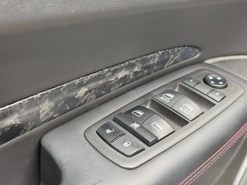 Used 2021 Dodge Durango R/T w/ Premium Interior Group image 14