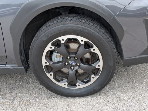 Used 2023 Subaru Crosstrek 2.0i Premium AWD/4WD image 11