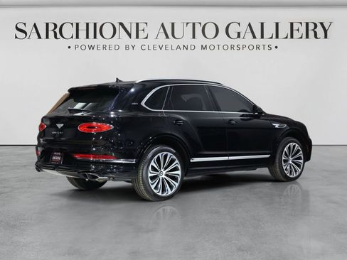 Used 2021 Bentley Bentayga w/ First Edition Specification AWD/4WD image 6