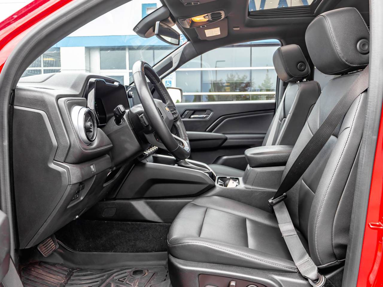 Used 2023 Chevrolet Colorado LT w/ LT Convenience Package III AWD/4WD image 7