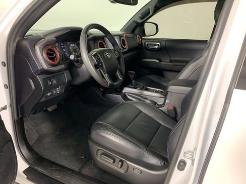 Used 2021 Toyota Tacoma TRD Sport w/ TRD Premium Sport Package image 30