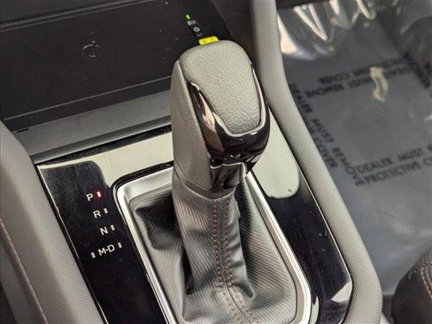 Used 2025 Subaru Forester Touring image 11