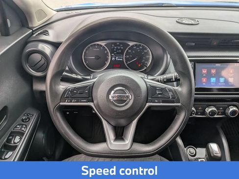 Used 2021 Nissan Kicks S FWD image 30