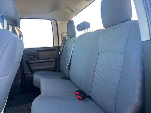 Used 2018 RAM 1500 Express image 16