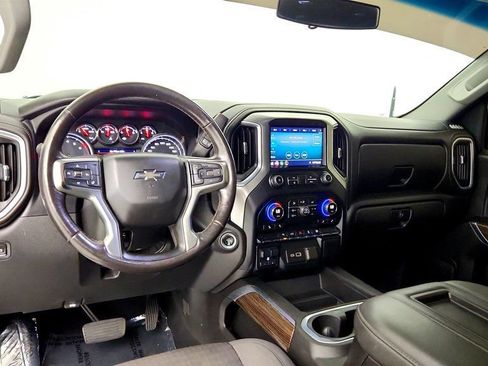 Used 2020 Chevrolet Silverado 1500 RST w/ True North Edition AWD/4WD image 12