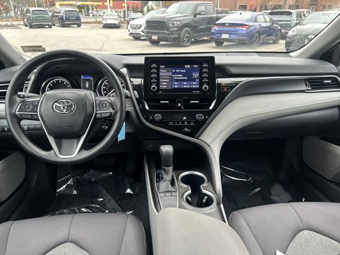 Used 2024 Toyota Camry LE image 18