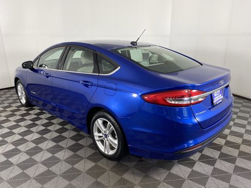 Used 2018 Ford Fusion S FWD image 8
