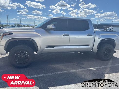Used 2023 Toyota Tundra Platinum AWD/4WD image 7