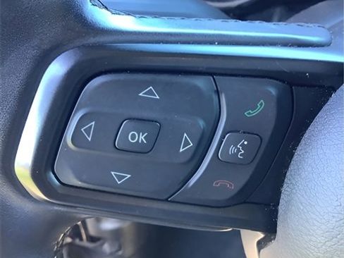 Certified 2022 Jeep Gladiator Sport image 20