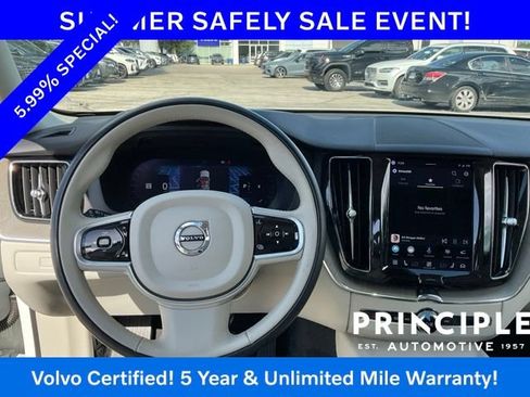 Certified 2023 Volvo XC60 B5 Plus w/ Protection Package AWD/4WD image 22