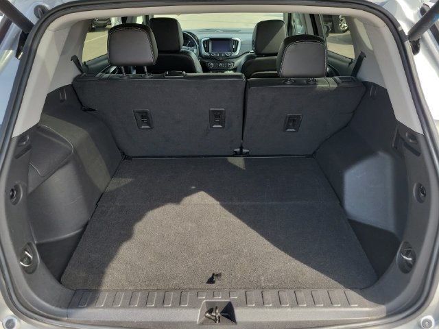 Used 2024 GMC Terrain SLT AWD/4WD image 9