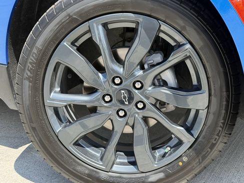 Used 2024 Chevrolet Equinox RS AWD/4WD image 8
