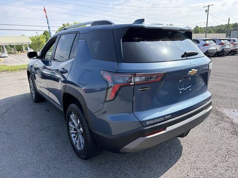 Used 2025 Chevrolet Equinox LT w/ Convenience Package II AWD/4WD image 6