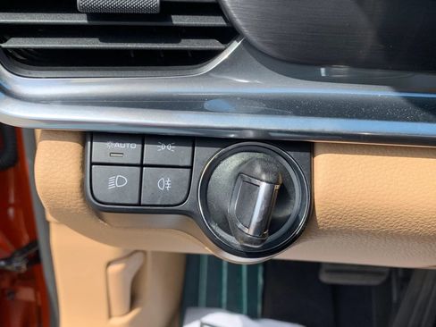 Used 2023 Porsche Panamera image 27