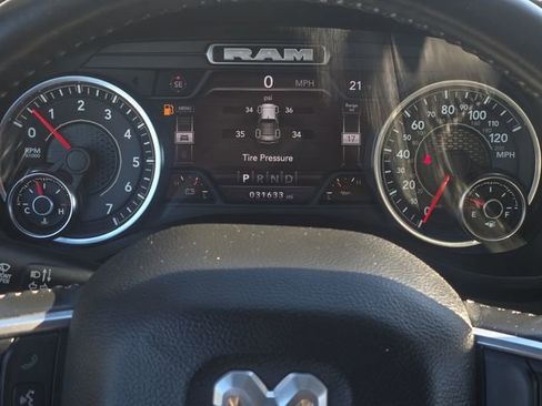 Used 2023 RAM 1500 Laramie image 27