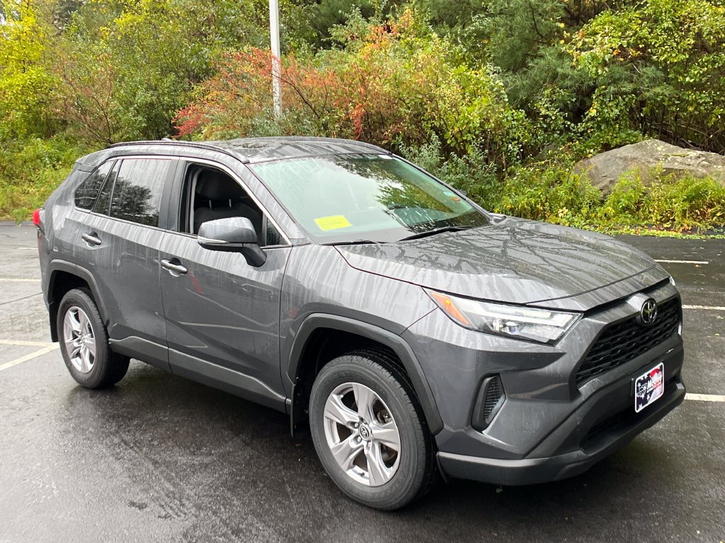 Certified 2022 Toyota RAV4 XLE w/ Convenience Package AWD/4WD image 7