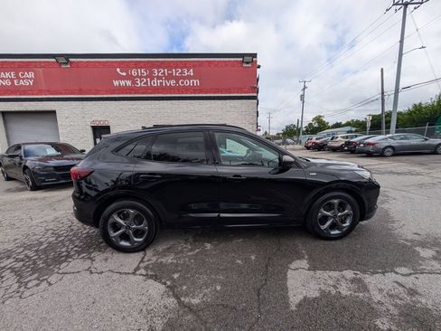 Used 2023 Ford Escape ST-Line w/ Tech Pack #1 FWD image 5