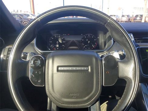Used 2019 Land Rover Range Rover Sport HSE Dynamic image 17