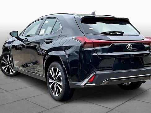New 2026 Lexus UX 300h FWD image 4