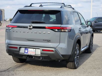 New 2026 Nissan Pathfinder Platinum