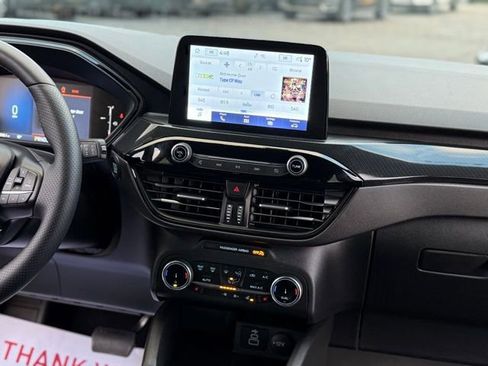 Certified 2025 Ford Escape ST-Line Elite image 20
